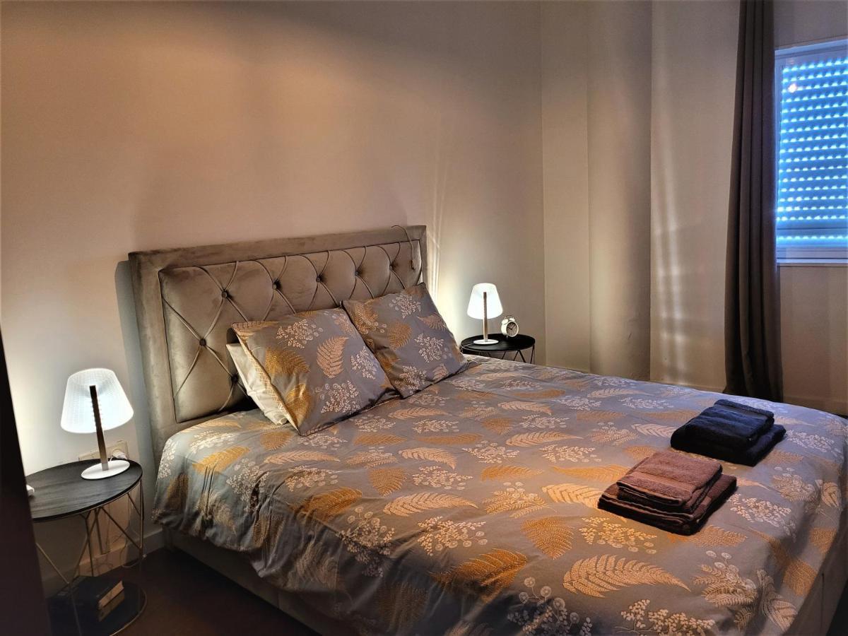 شقة Charm City Center Apt 140M2 & Free Parking براغا المظهر الخارجي الصورة