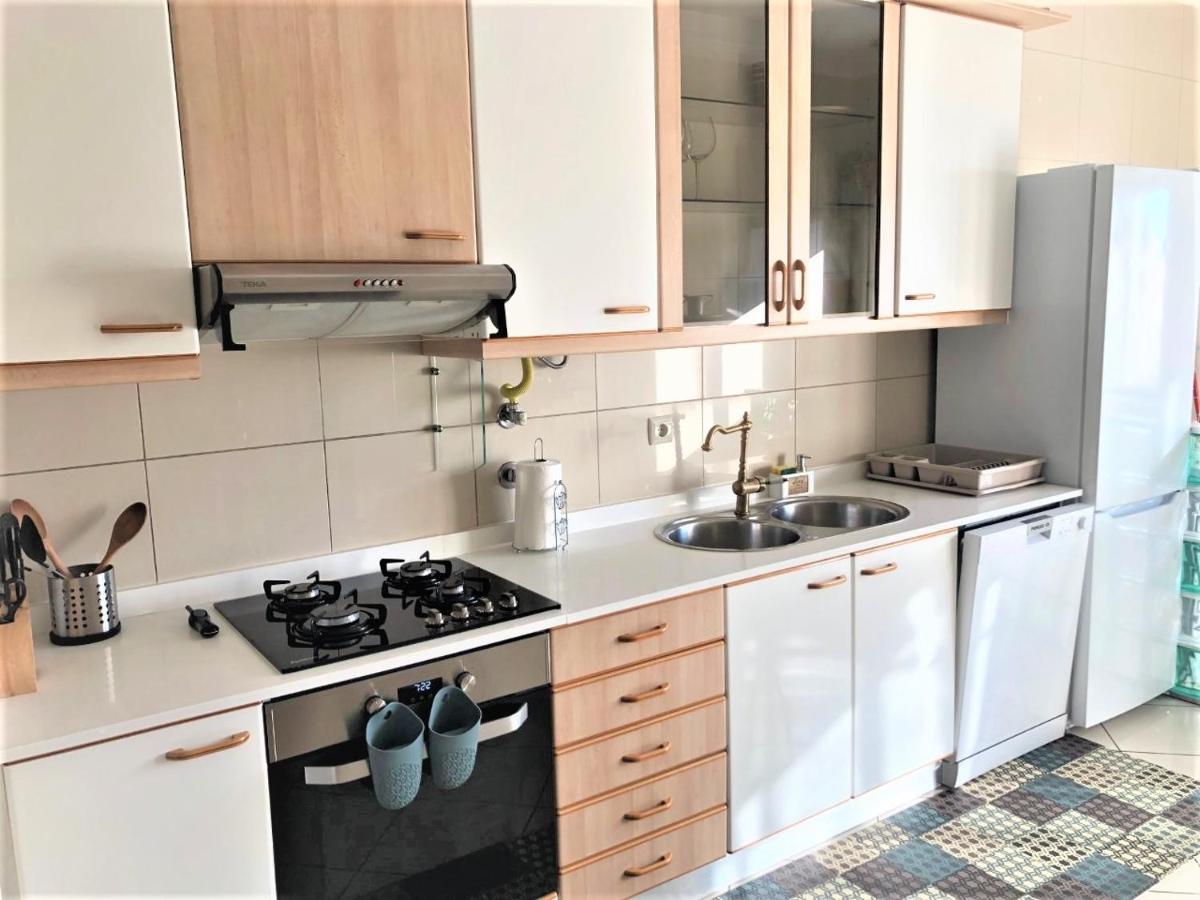 شقة Charm City Center Apt 140M2 & Free Parking براغا المظهر الخارجي الصورة